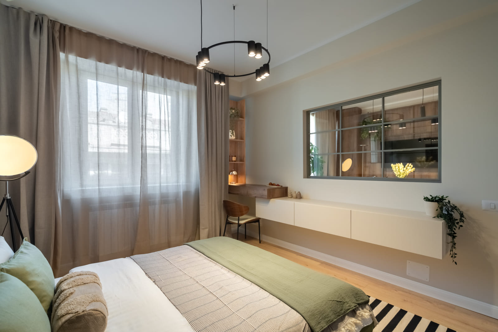 Magheru 46 — Second bedroom, wide