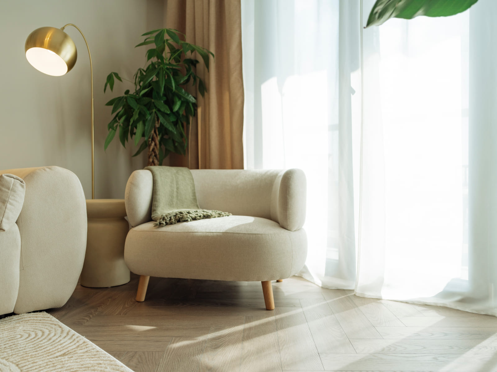 Magheru 65 — Armchair by the window