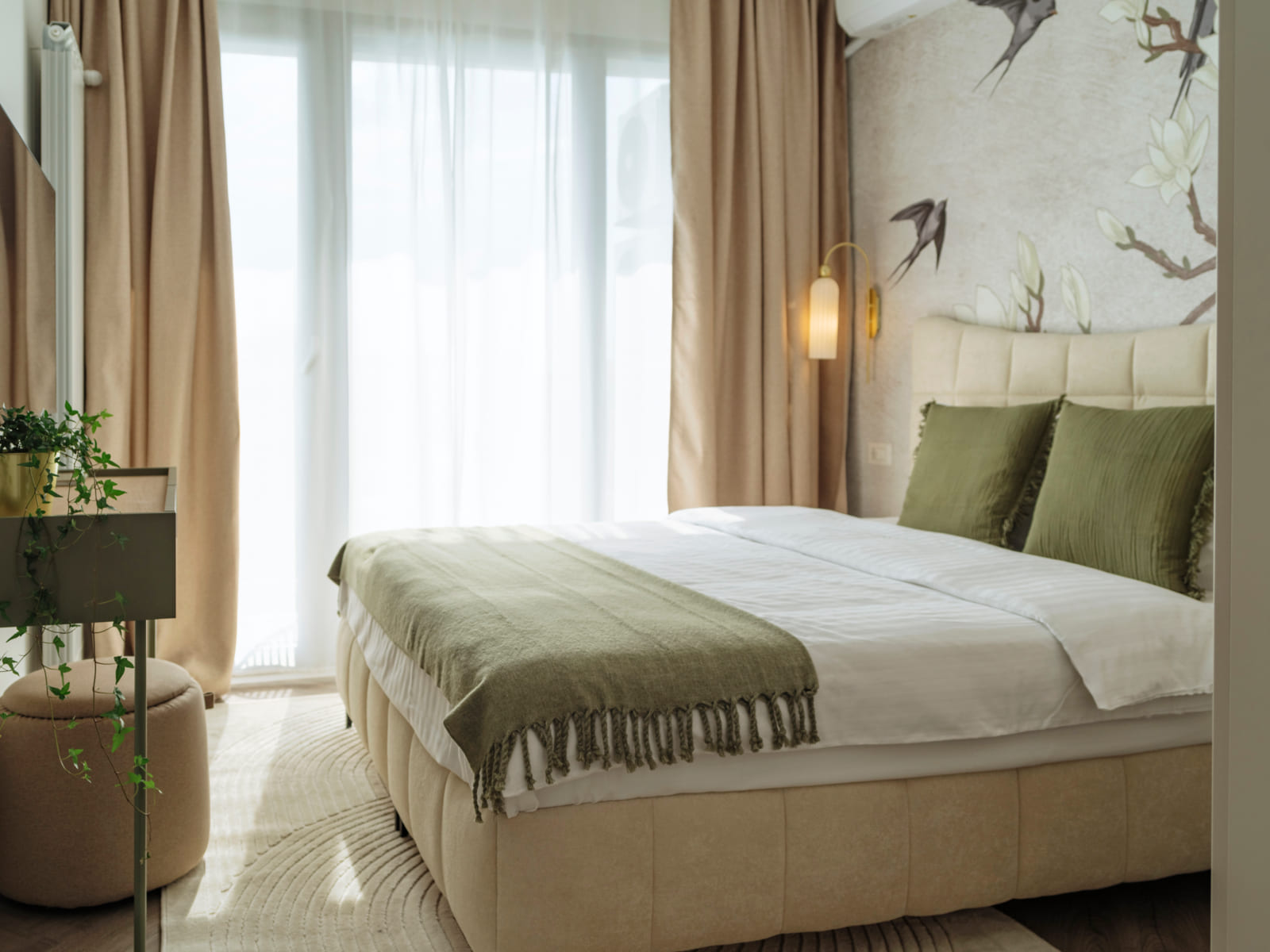 Magheru 65 — Second bedroom, wide