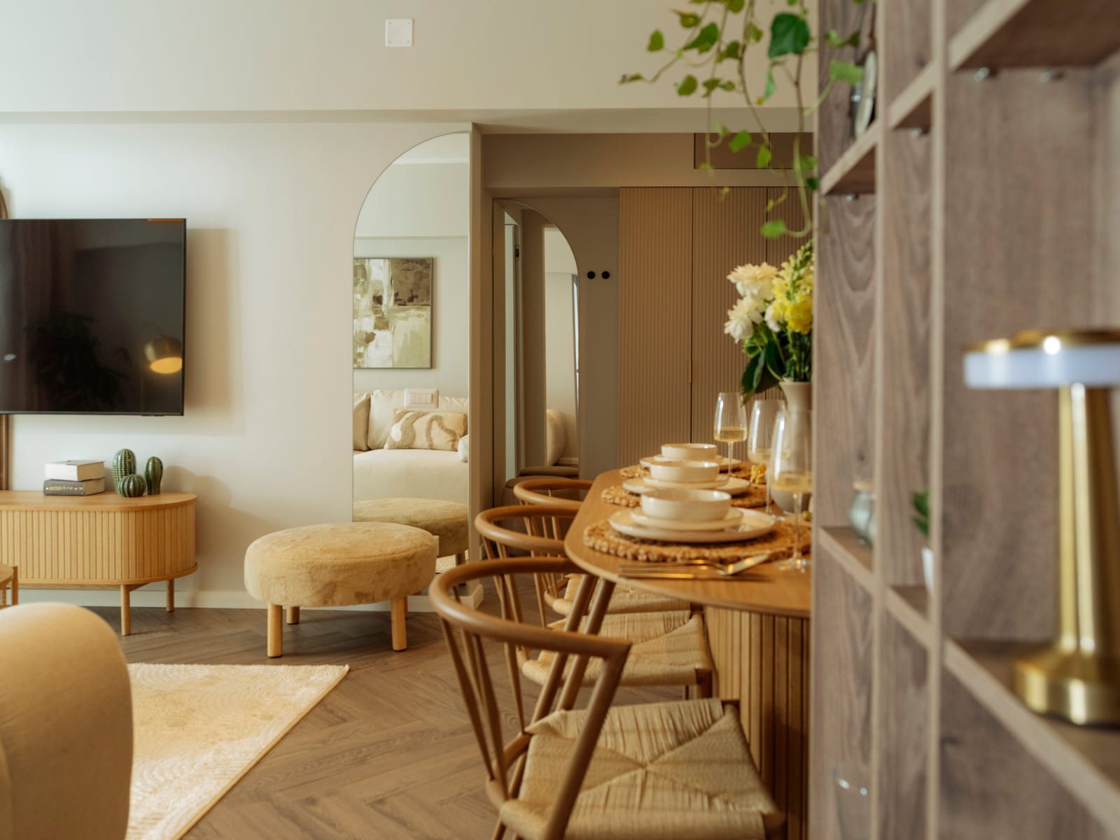 Magheru 65 — Dining, towards the living room